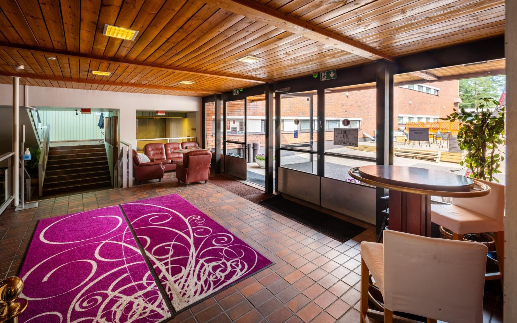 Hotel Leikari 3*